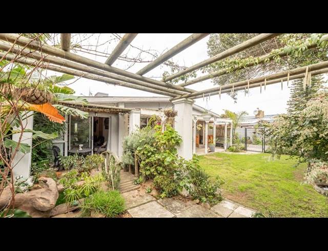 4 BEDROOM HOUSE FOR SALE IN BLOEMHOF